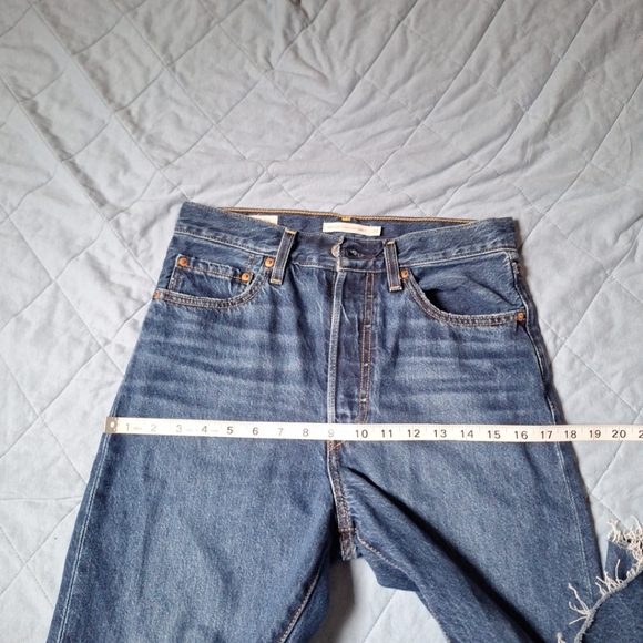 Levi’s Ribcage Straight Leg Ankle Jeans High Rise Button Fly Size 27 - Picture 4 of 16